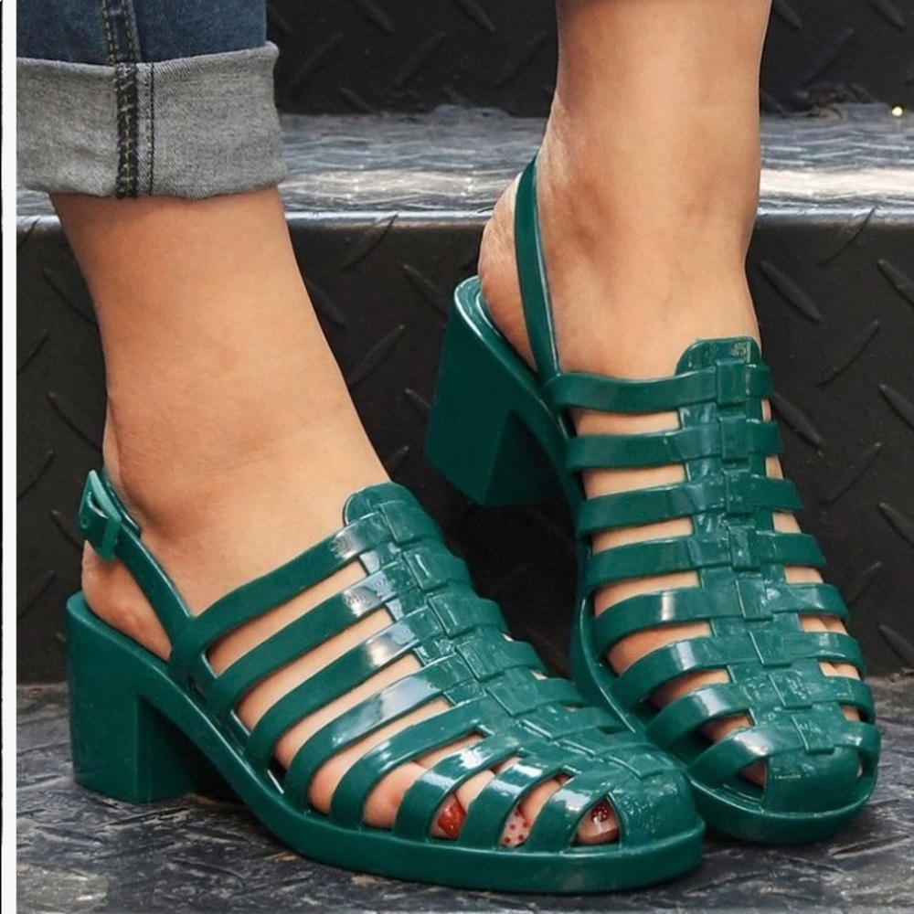 Emerald green Strappy block heel jelly sandals